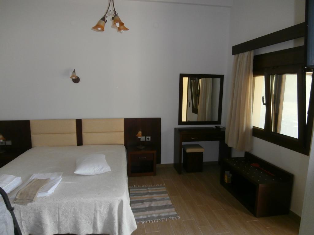 Villa Barouti Koinira Phòng bức ảnh